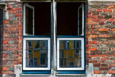 Briugė – 16